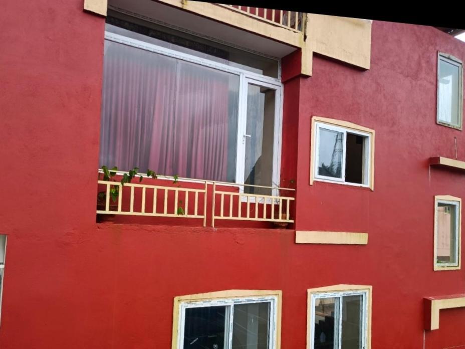 The Two Bedroom House มาดิเครี ภายนอก รูปภาพ