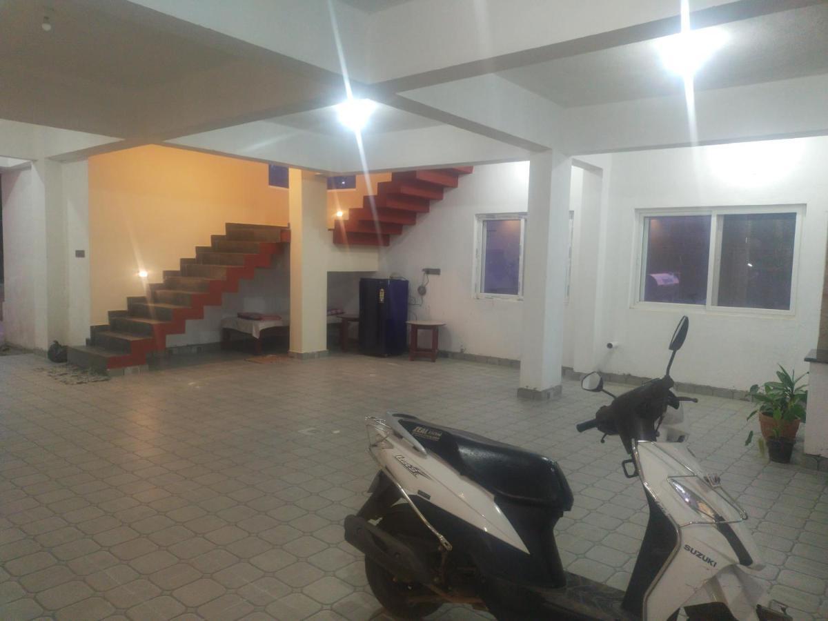 The Two Bedroom House มาดิเครี ภายนอก รูปภาพ